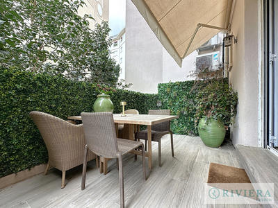 Appartement - 95 m² - 3 pièces