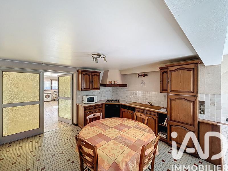 Maison - 170 m² - 5 pièces