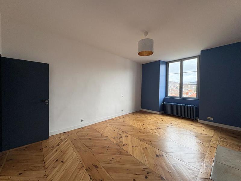 Appartement - 185 m² - 4 pièces