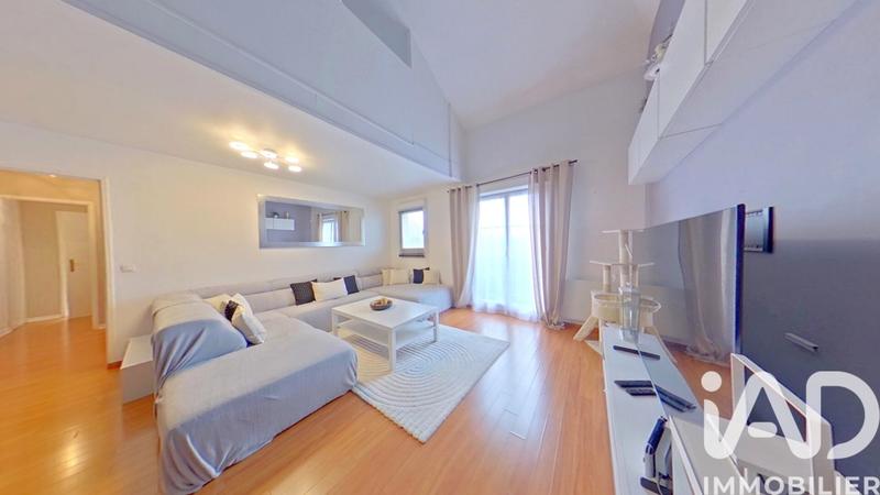 Appartement - 83 m² - 4 pièces