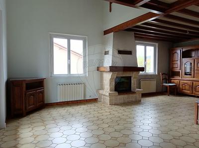 Maison - 140 m² - 7 pièces