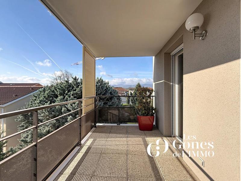 Appartement - 95 m² - 3 pièces