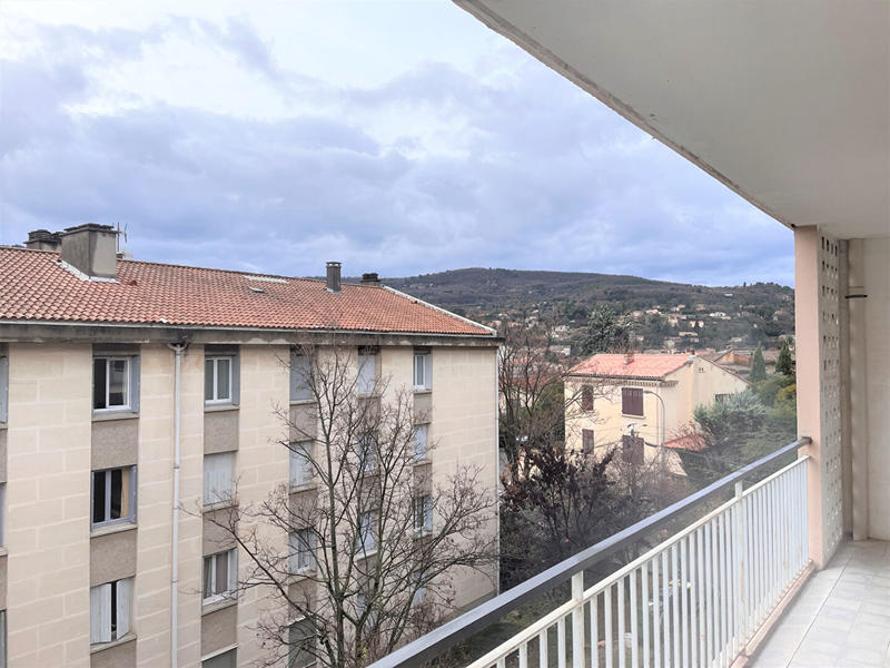 Appartement - 76 m² - 4 pièces