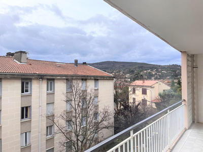 Appartement - 76 m² - 4 pièces