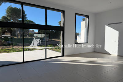 Villa - 111 m² - 4 pièces