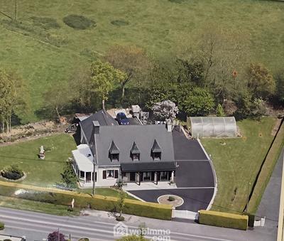 Maison - 187 m² - 7 pièces