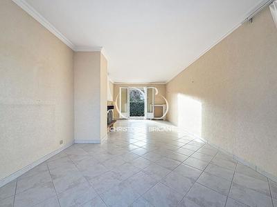 Maison - 122 m² - 6 pièces