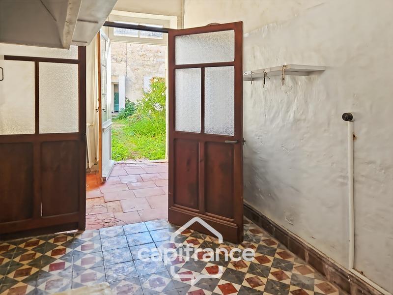 Maison - 275 m² - 6 pièces