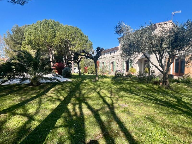 Maison - 168 m² - 5 pièces