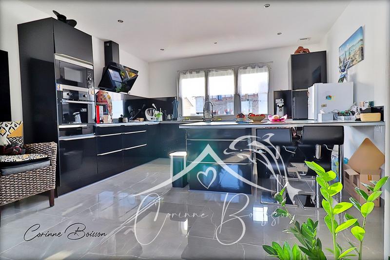 Maison - 140 m² - 6 pièces