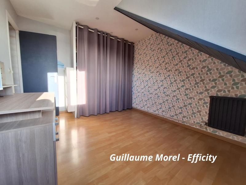 Maison - 112 m² - 7 pièces