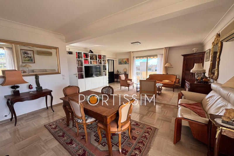 Appartement - 92 m² - 3 pièces