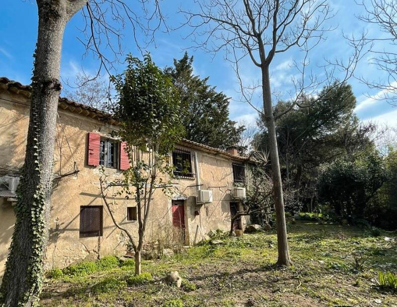 Maison - 150 m² - 9 pièces