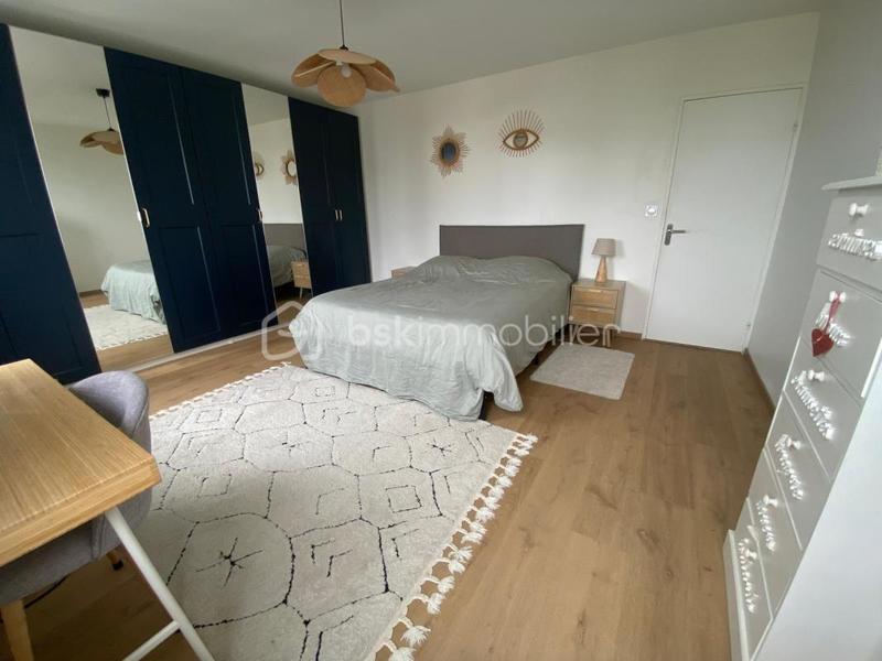 Maison - 148 m² - 9 pièces