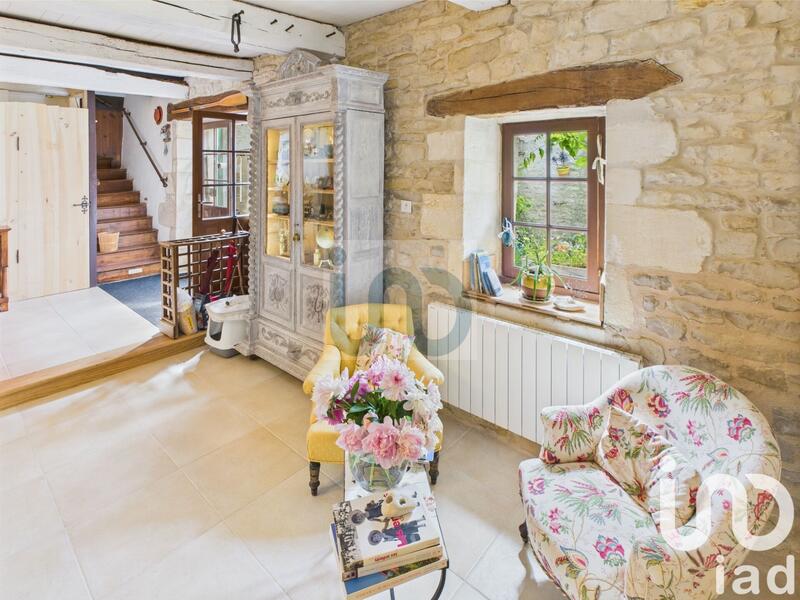 Maison de village - 212 m² - 7 pièces