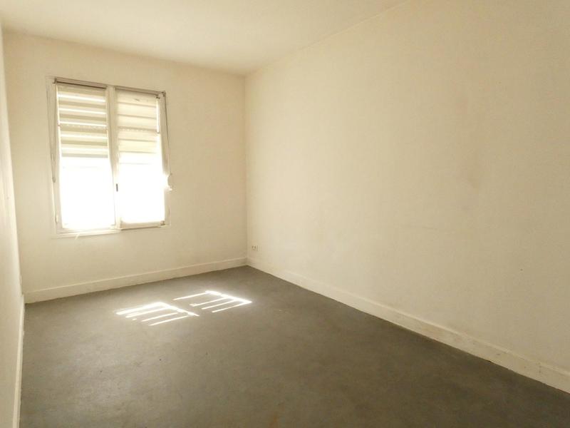 Maison - 92 m² - 5 pièces