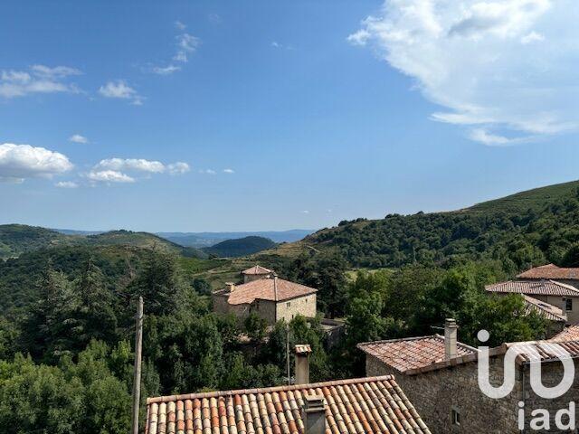 Maison - 300 m² - 10 pièces