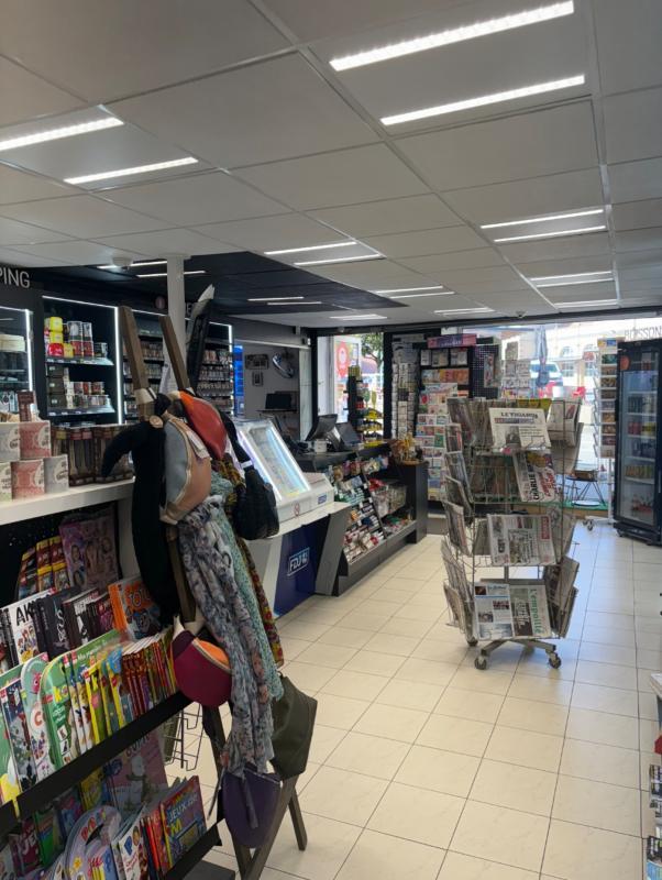 Fonds de commerce - Presse / Tabac - 240 m²