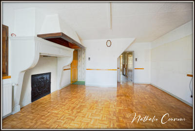 Maison - 168 m² - 6 pièces