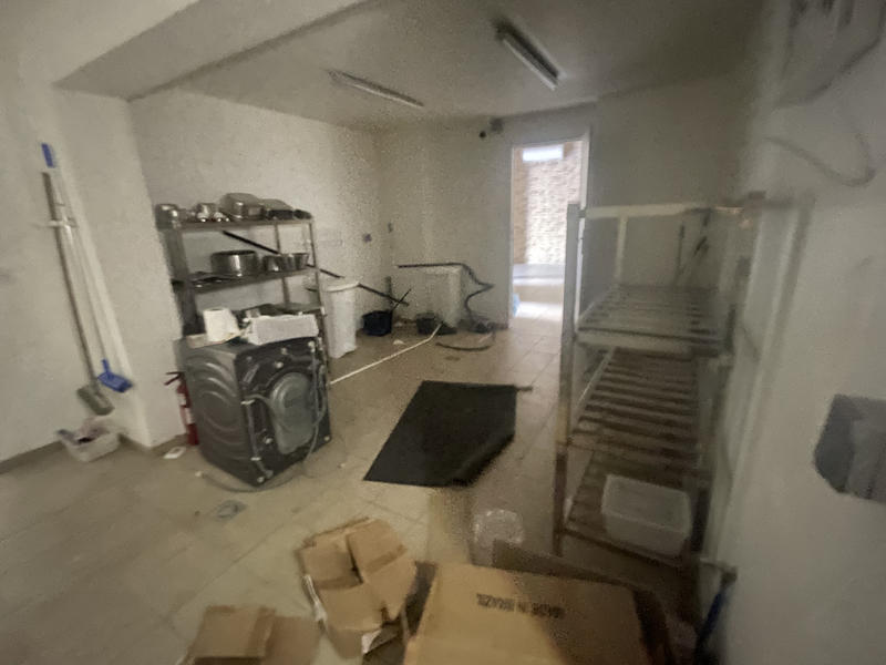 Local commercial - 160 m²