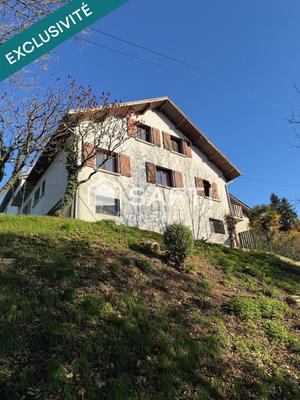 Maison - 140 m² - 5 pièces