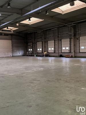 Local commercial - 1 888 m²