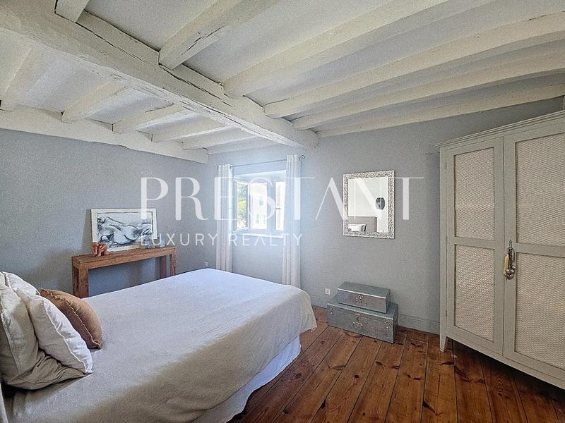 Maison - 152 m² - 5 pièces