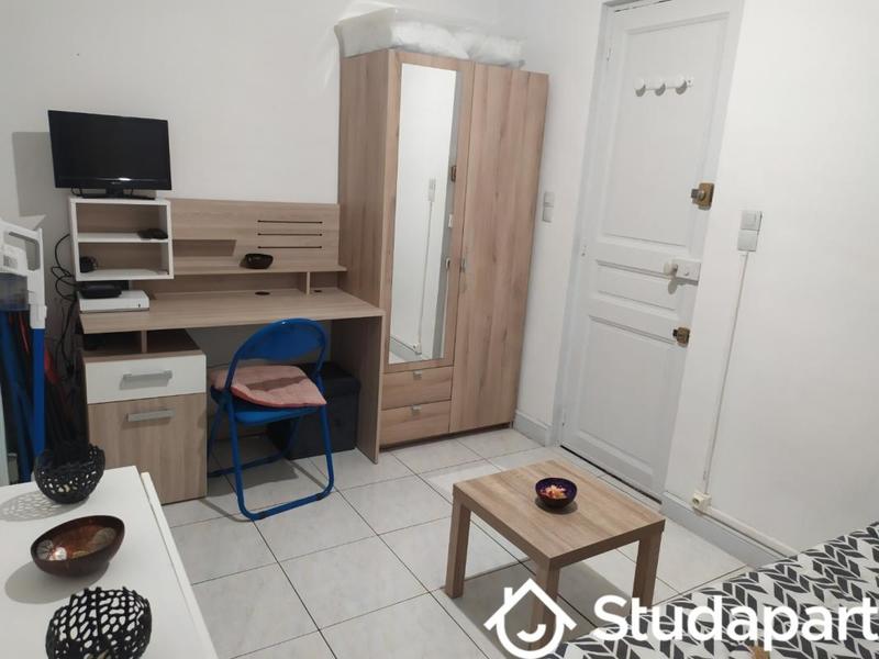 Appartement - 15 m² - 2 pièces