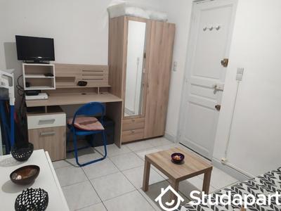 Appartement - 15 m² - 2 pièces