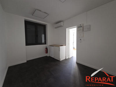 Local commercial - 35 m² - 2 pièces