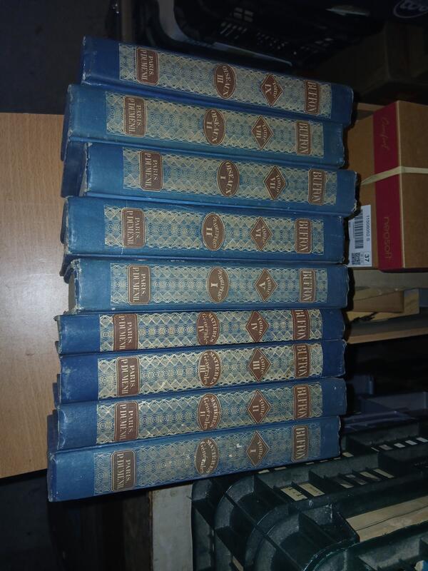 Marché aux livres et vieux papiers