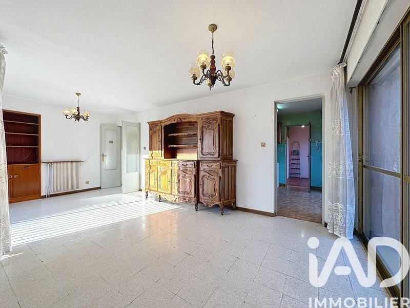 Appartement - 100 m² - 5 pièces