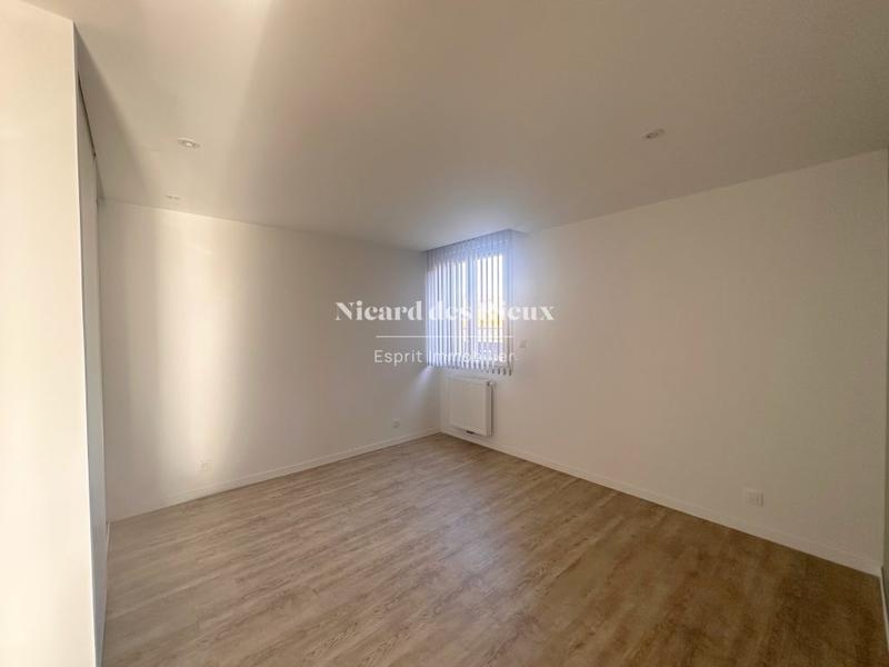 Appartement - 122 m² - 4 pièces