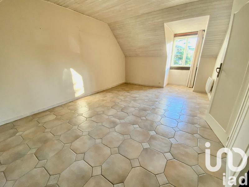 Maison - 174 m² - 8 pièces