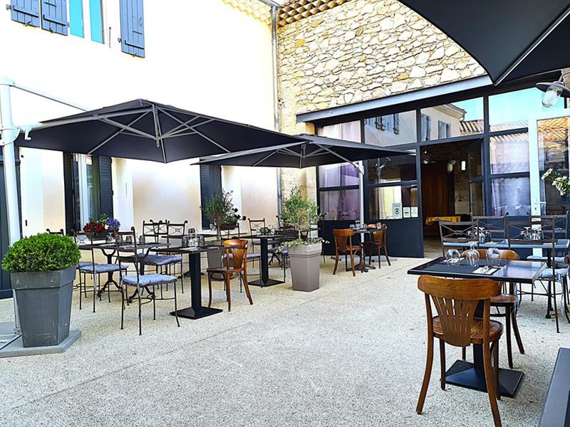 Maison - 625 m² - 11 pièces