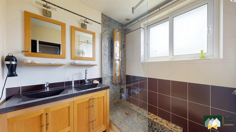 Maison - 116 m² - 5 pièces