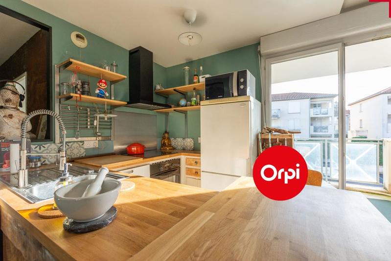 Appartement - 72 m² - 4 pièces