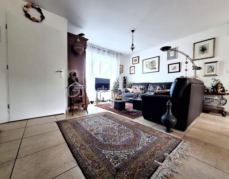 Villa - 90 m² - 4 pièces