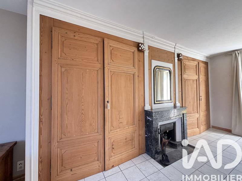 Maison - 451 m² - 12 pièces