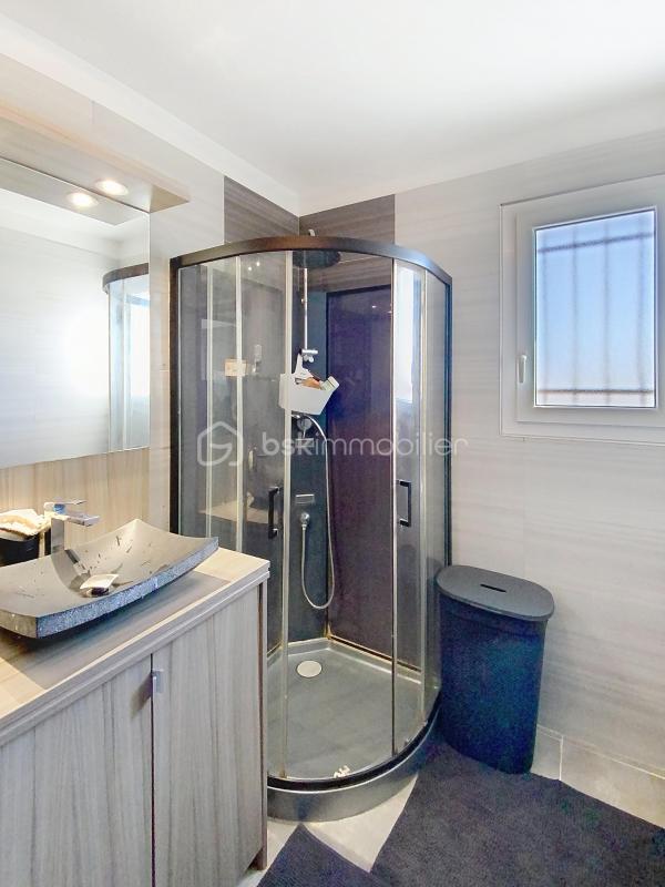 Villa - 122 m² - 4 pièces