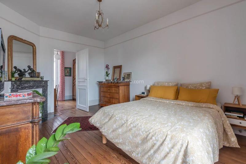 Maison - 194 m² - 7 pièces