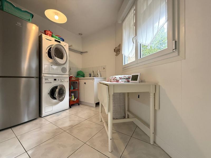 Maison - 176 m² - 7 pièces