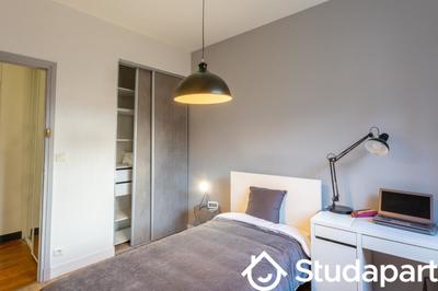 Chambre - 9 m² - 1 pièce