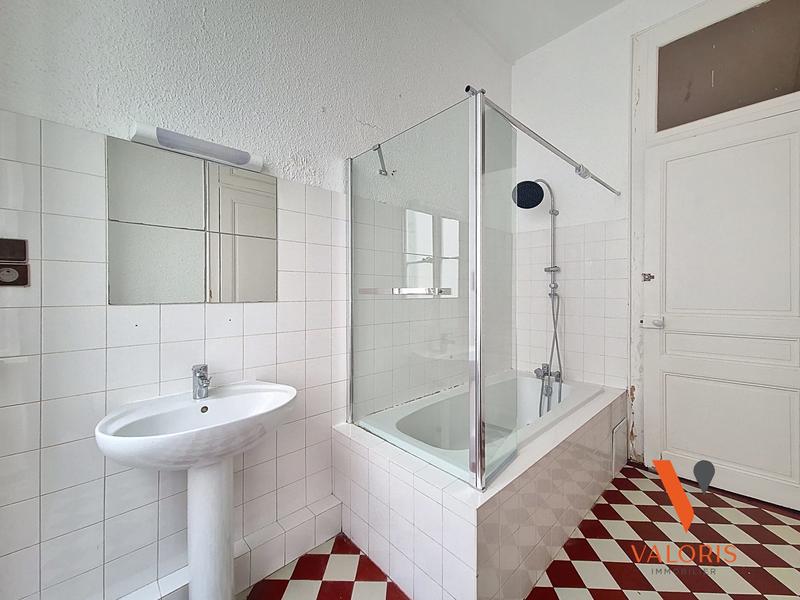 Appartement - 170 m² - 6 pièces