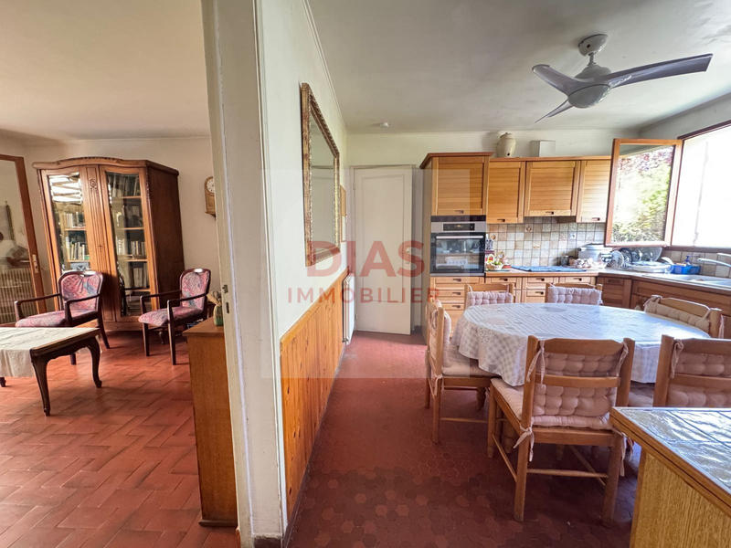 Maison - 155 m² - 1 pièce