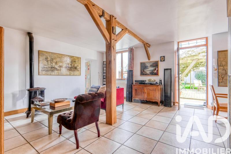Maison - 224 m² - 9 pièces