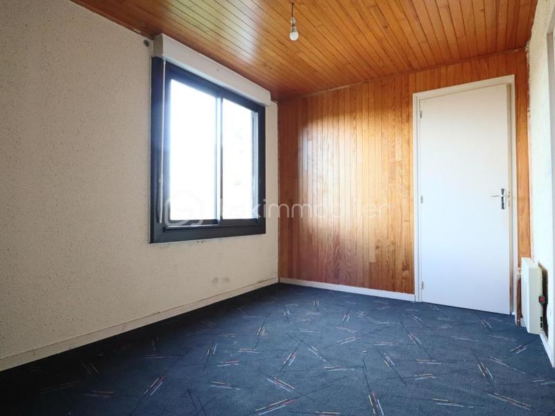 Demeure - 125 m² - 6 pièces