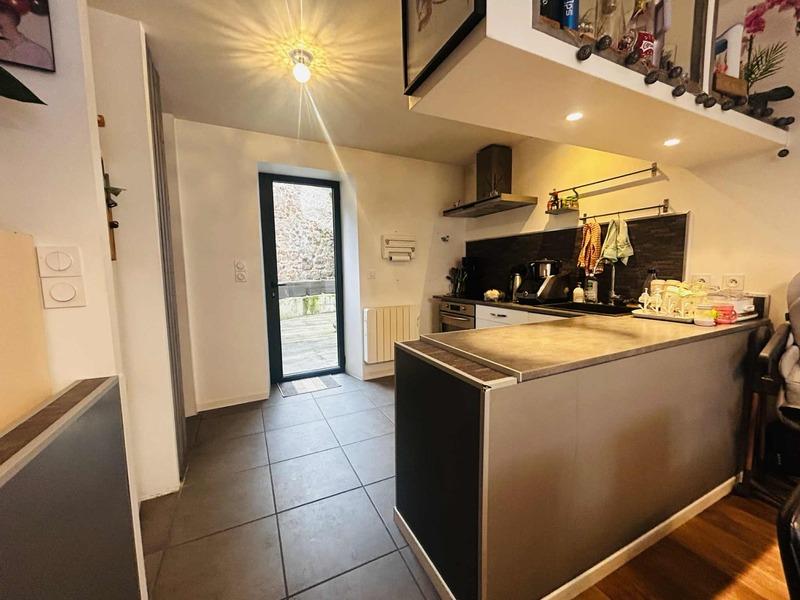 Maison - 86 m² - 5 pièces