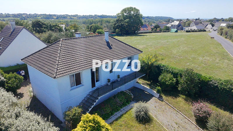 Maison - 95 m² - 5 pièces