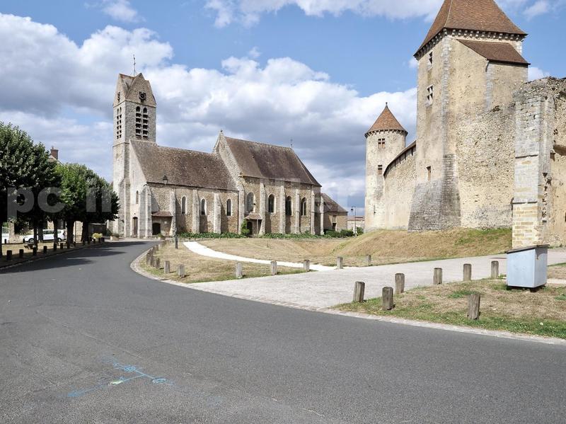 Maison de village - 130 m² - 5 pièces